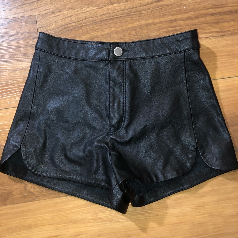 🌸 H&M Leather High Waisted Shorts